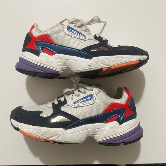 Adidas Originals Falcon - Picture 1 of 7